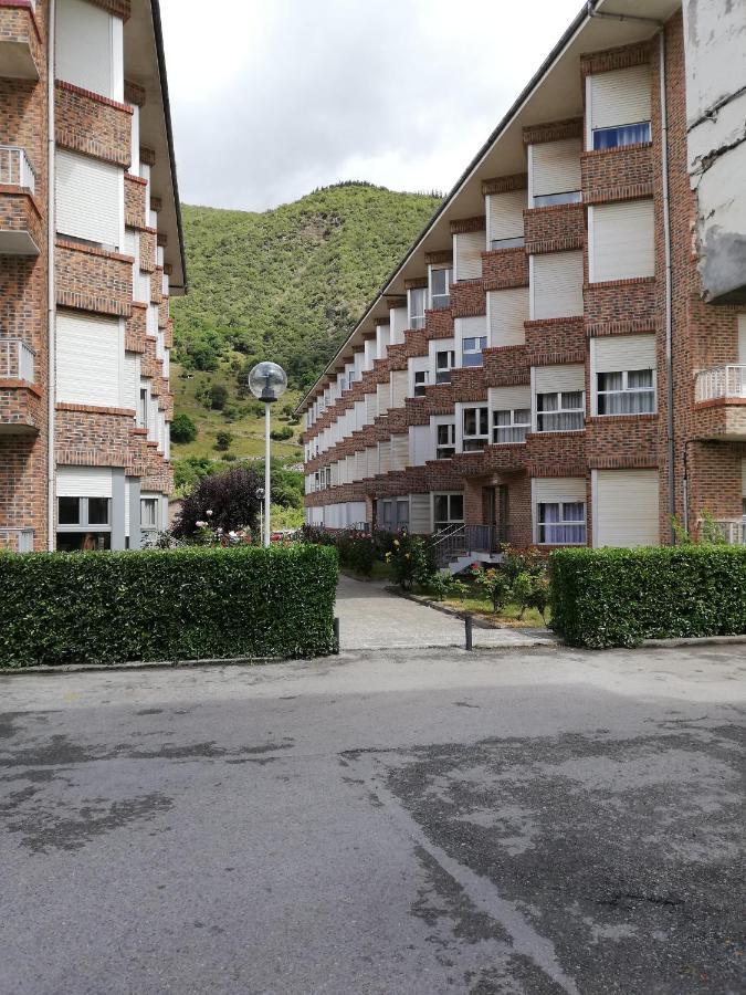 Apartamento Penalabra Потес Екстер'єр фото
